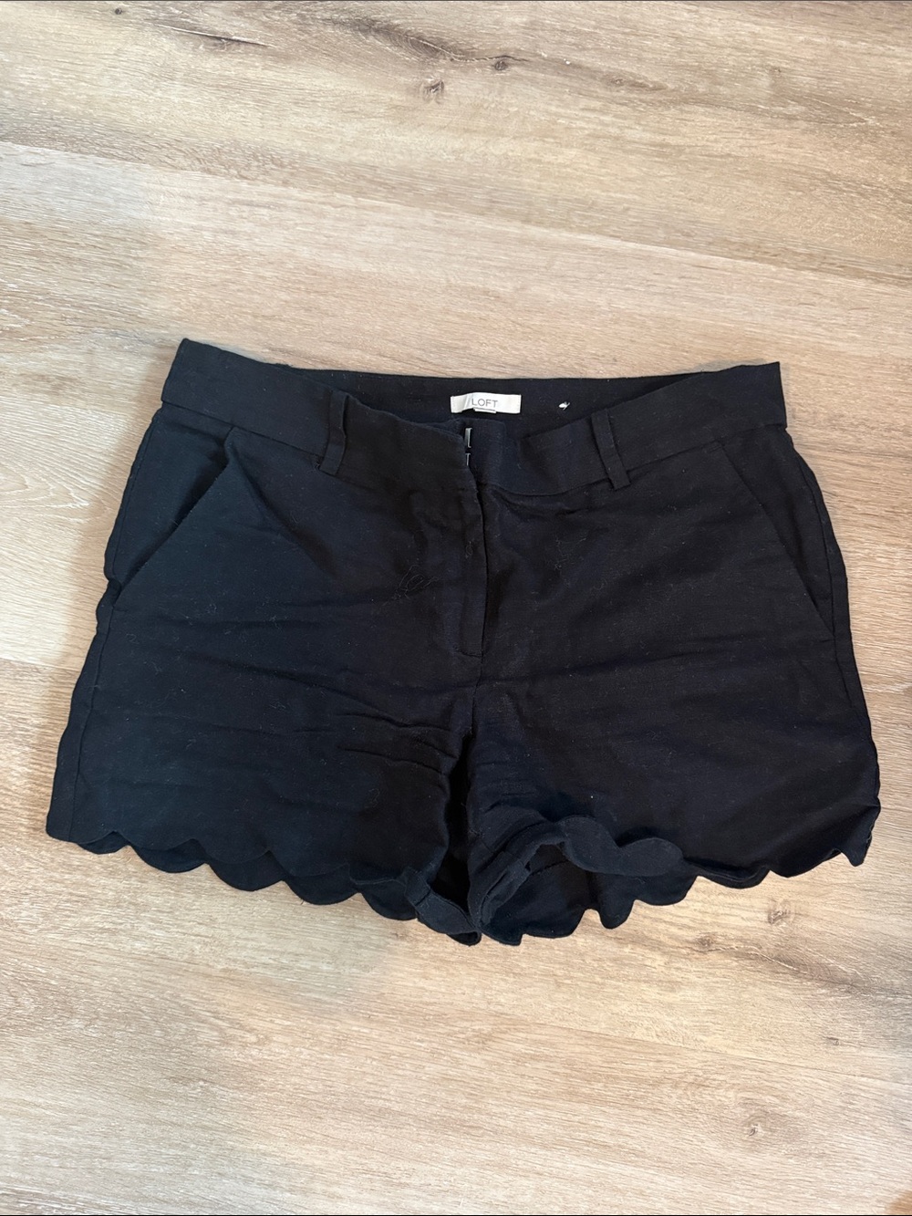 LOFT Black Scalloped Hem High-Rise Women's Shorts